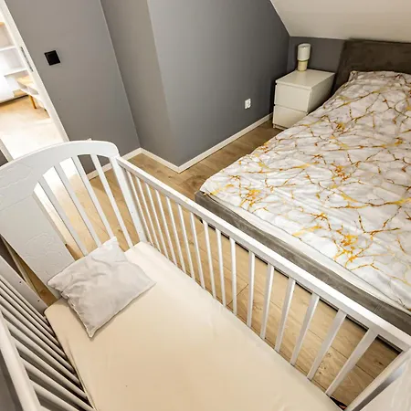 Apartment Dom W Gorach Z Kominkiem I Balia Ogrodowa Sielanka Skomielna Czarna